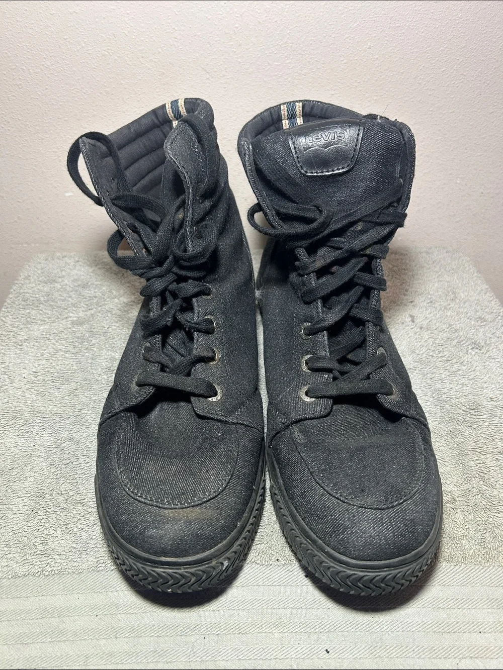 Levi's Men's Black High-Top Canvas Boots
